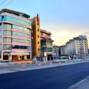 Cherry Hills 3* Yangon