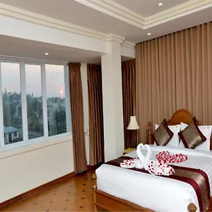 Golden Butterfly 3* Yangon